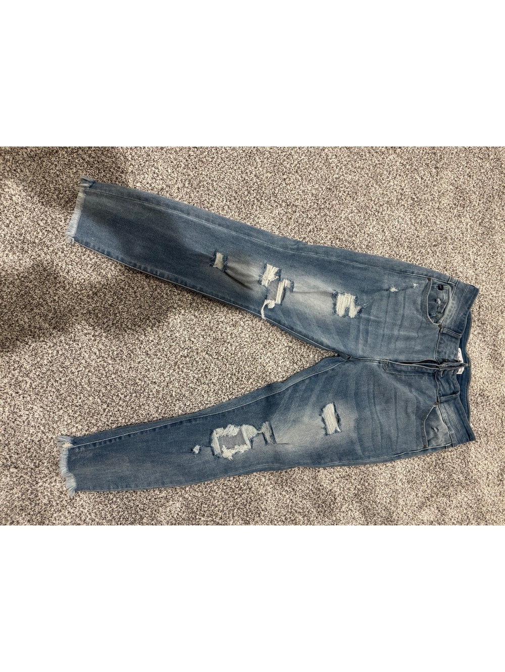 KanCan for Maurices Women’s Size 31 High Rise Skinny Jeans Distressed Raw Hem